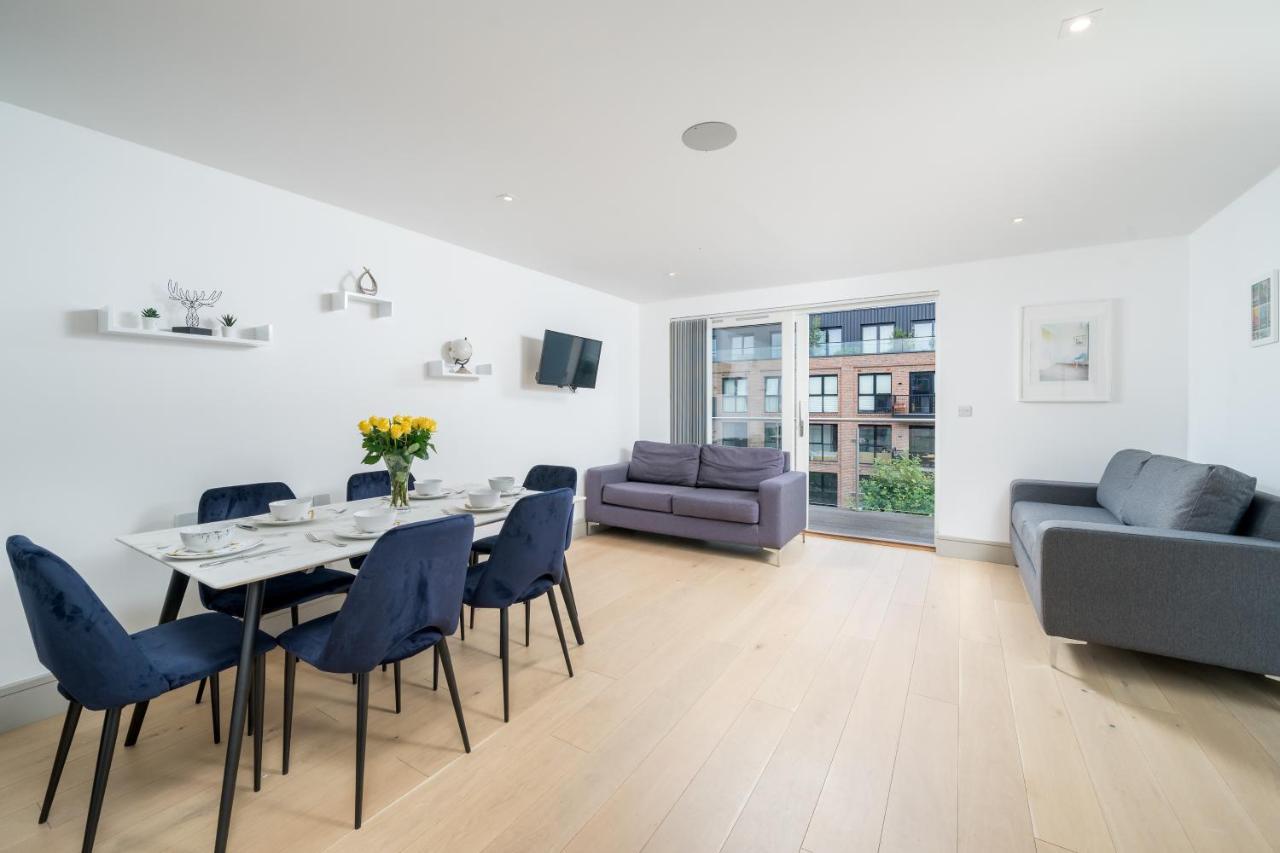 Modern London City Apartment - Victoria Line Exterior photo